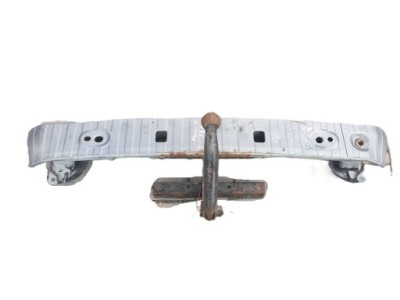 Hak буксирувальний volvo s40 фото №1