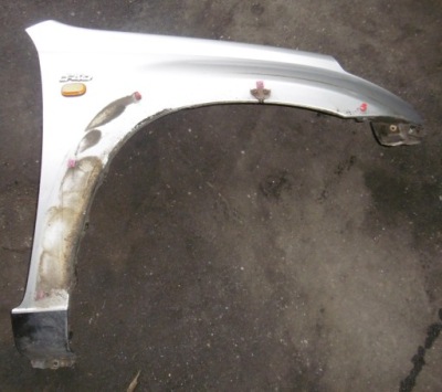 Toyot rav 4 ii 05 lift крила правий передній перед фото №1