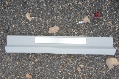 Ford mustang gt 4.6 05- молдинг поріг права фото №1