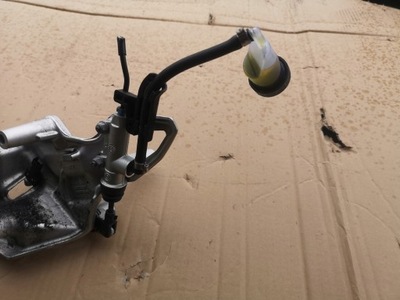 Помпа + бачок bmw f800r 2018 rok фото №1