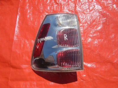 Chevrolet equinox лампа права задній фото №1