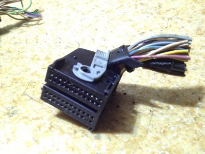 Штекер колодка mercedes 2105451430 фото №1