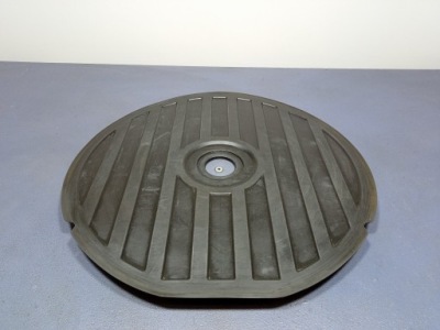 Audi a4 b6 avant захист кришка колеса запасного 8e9863547b фото №1