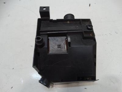 Коробка запобіжників renault twingo 7700410066 фото №1