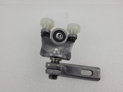 Подрамник ролик ролики дверь iveco daily 14- góra oe! фото №1