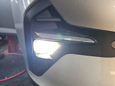 Протитуманна фара правий opel insignia b фото №1