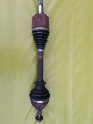 Ford kuga mk1 приводной вал левая короткий 2.0 tdci механическая коробка передач фото №1