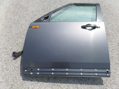 Land rover discovery iii lrc659 двері передні фото №1