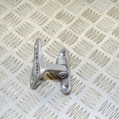 Петля левых передних дверь mercedes-benz sl r230 2307200737 11667633 фото №1