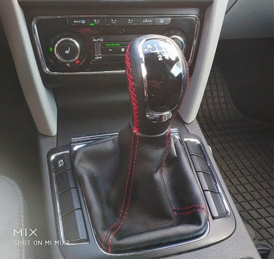 Чехол - skoda octavia ii 2 04-13r - red style фото №1