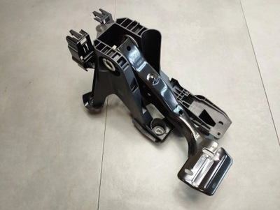 Vw arteon основание педали 5q1723058cf фото №1