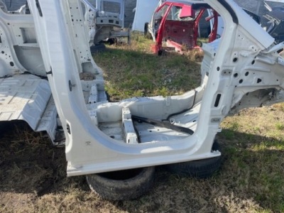 Чверть поріг блок двигуна перед правий rifter partner iv combo e berlingo iv фото №1