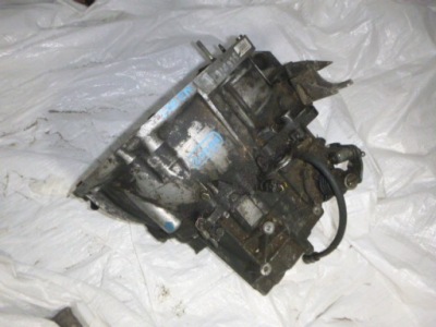 Коробка передач передач renault scenic ii 1.9 dci nd0002 фото №1