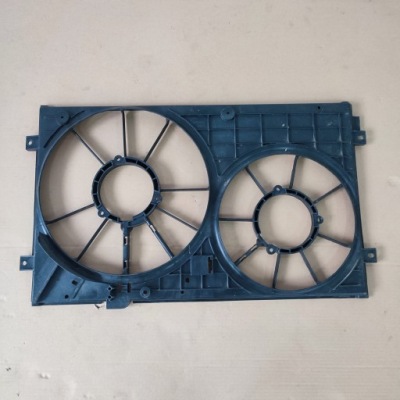 Корпус вентиляторов vw audi skoda 1k0121207t фото №1