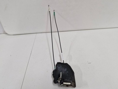 Toyota matrix 2 ii e140 замок двері лівий задня задній фото №1