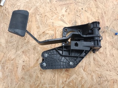 Chrysler town country педаль гальма фото №1