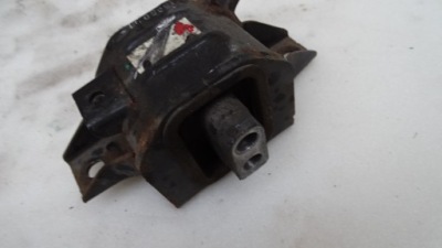 Подушка кронштейн коробки 1.6 kia ceed i30 lift 15- ii фото №1