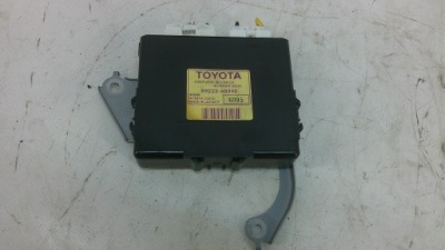 Lexus rx 330 350 400h блок керування центрального замка 8922248040 фото №1