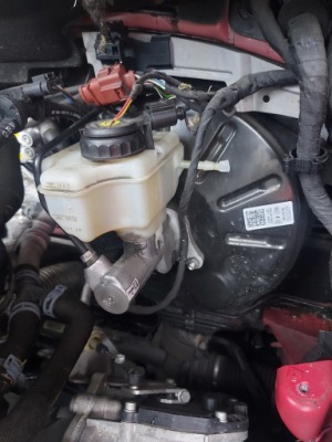 Vw caddy iv усилитель тормозов насос тормозная 2k5614105 фото №1