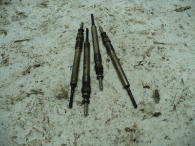 Mini cooper r60 s 2,0 d свічка розжарювання 0100266037 фото №1