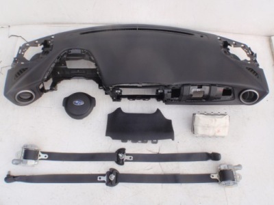 Subaru brz панель приладів панель приладів консоль подушки безпеки ремені фото №1