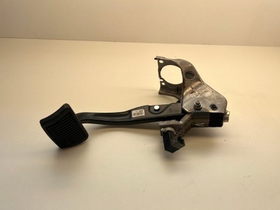 Hyundai i40 педаль тормоза 32800-3x200 фото №1