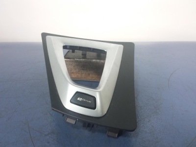 Bmw 3 f30 lci 330e защита рамка рычаг коробки фото №1