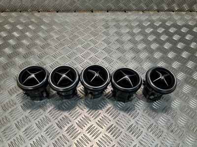 Решітка обдув кондиціонера mercedes a klasa w176 фото №1