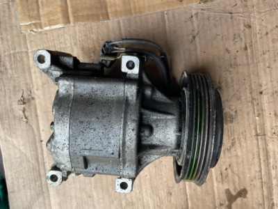 Toyota yaris i компресор компресор кондиціонера 447220-6532 фото №1