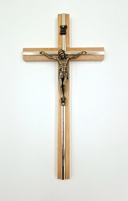 Drewniany krzyż na ścianę, krzyżyk, jasny z listwą