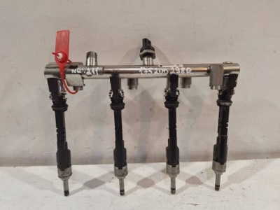 Форсунки 175200298r renault dacia mercedes 1.3 tce cdi фото №1