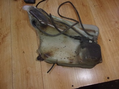 Renault megane iii бачок омывателя фото №1