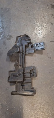 Peugeot 2008 ii воздуховод воздуха правая 9827819580 фото №1