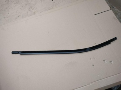 Sandero iii 3 молдинг дверь задняя правая оригинал фото №1