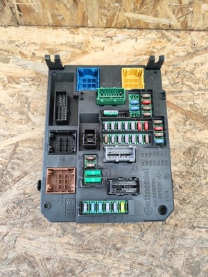 Блок керування bsi psa 9806687880 фото №1