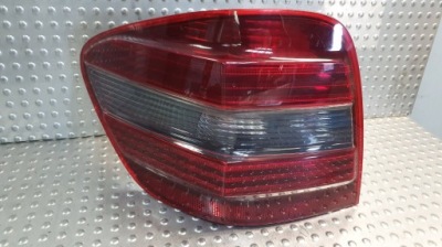 Лампа задняя левая mercedes ml w164 05- фото №1