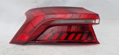 Audi e-tron gt 4j matrix лампа задня ліва фото №1