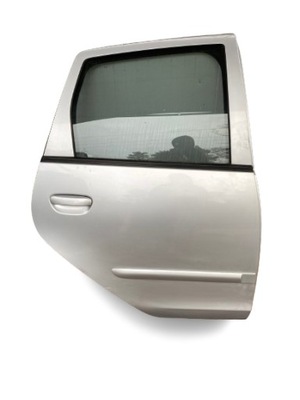 Colt vi 5d повний двері правий задня фото №1