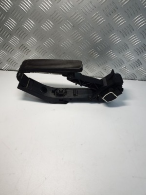 Mercedes w203 2.2 cdi потенциометр a2033000704 фото №1