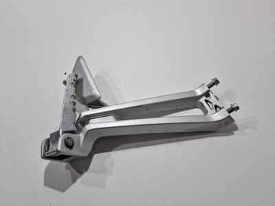 YAMAHA YZF-R 125 14-18 SET PODNÓŻEK PRAWY TYŁ