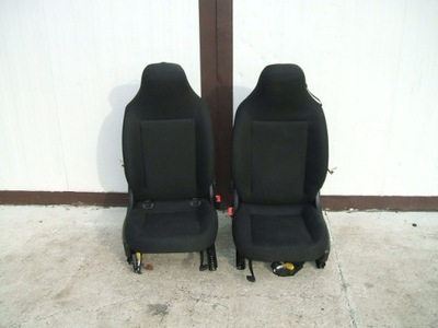 Smart fortwo 453 сиденья сиденье левый водитель правый пассажир фото №1