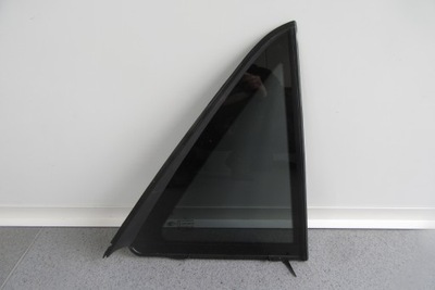 Скло двері трикутник задня права mercedes ml gle w166 фото №1