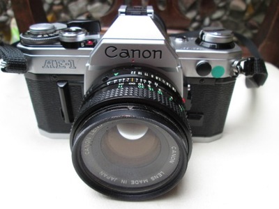 Aparat Canon AE-1 Z CANONEM 50 / 1,8