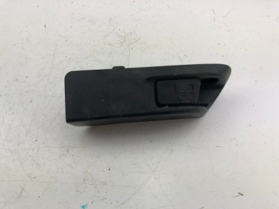 Toyota yaris iii відкривання заливної пального кронштейн фото №1