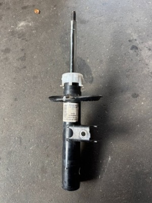 Mercedes a 177 амортизатор передний 1773200100 фото №1