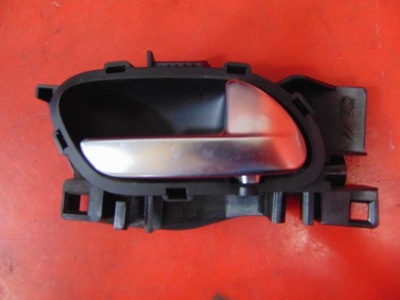 Peugeot 208 i ручка внутрішня двері права перед фото №1