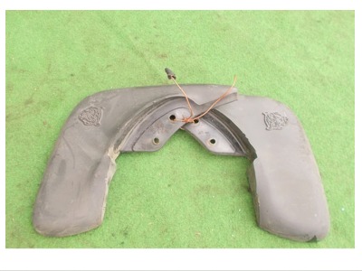 Jaguar s-type 3.0 2003r - бризковик правий задня фото №1