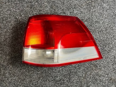 OPEL VECTRA C UNIVERSAL FARO DERECHA PARTE TRASERA PARTE TRASERA 24469462 BS  