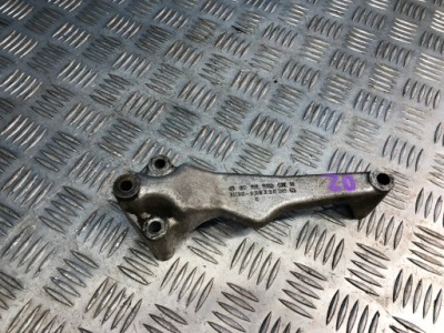 Mercedes w123 2,3 бензин m115 кронштейн кронштейн насоса підсилювача r1154660640 фото №1