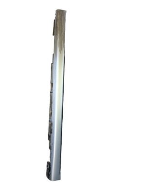 Corolla verso ii молдинг порог правая 1c0 фото №1